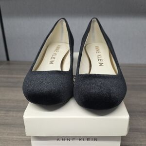 Anne Klein Classic Black Heels